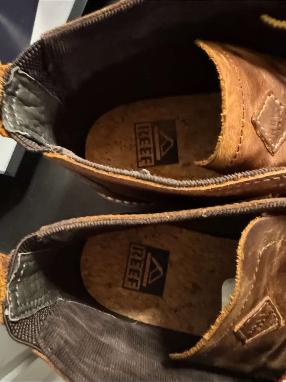 Reef brown leather